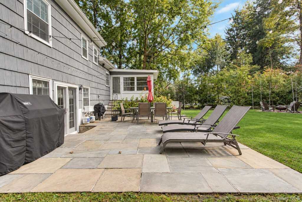 30 Woodland Drive, Rye, NY 10573 - Photo 38 of 45