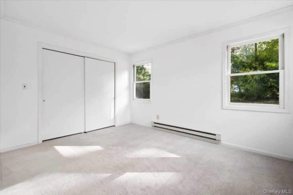 31 Rogers Drive, New Rochelle, NY 10804 - Photo 13 of 20