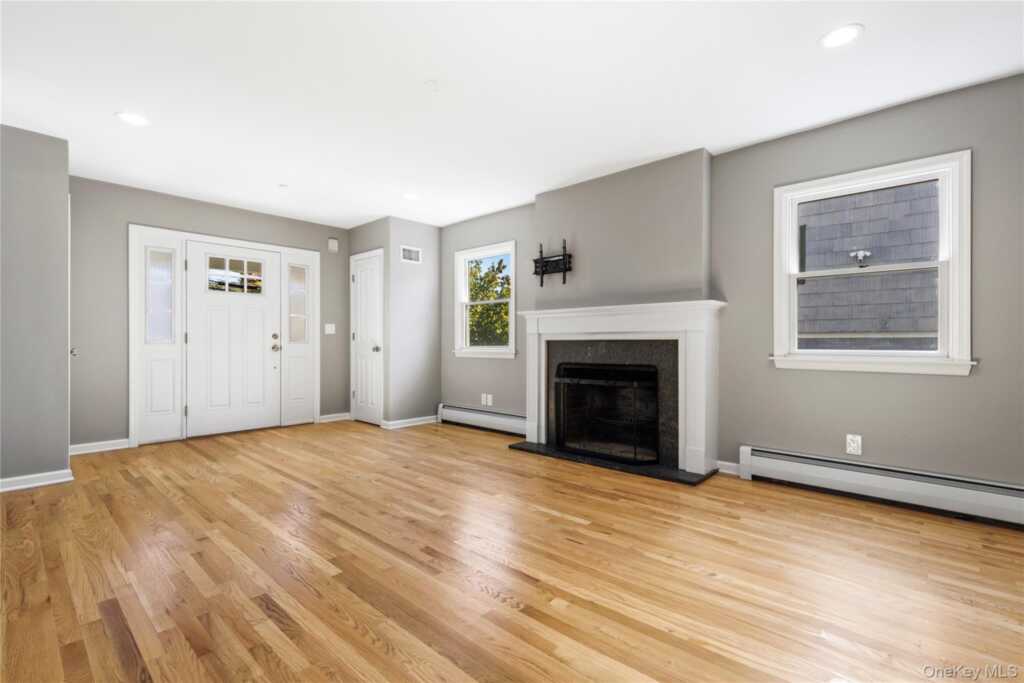 169 Church Street, White Plains, NY 10601 - Photo 3 of 31