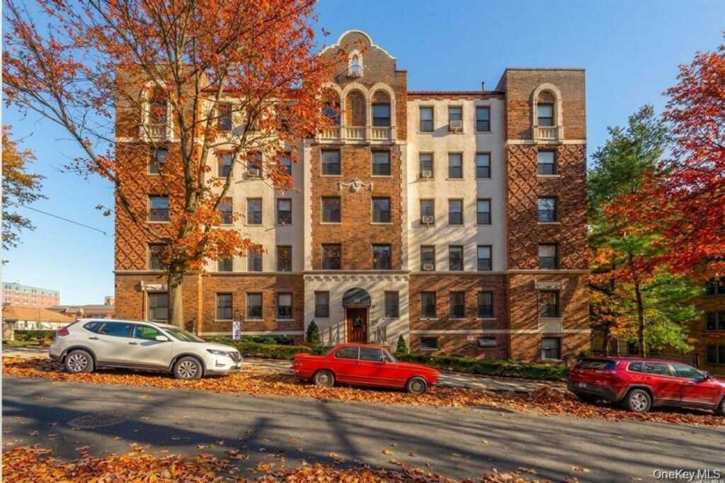 30 Windsor Terrace, Unit #3E, White Plains, NY 10604