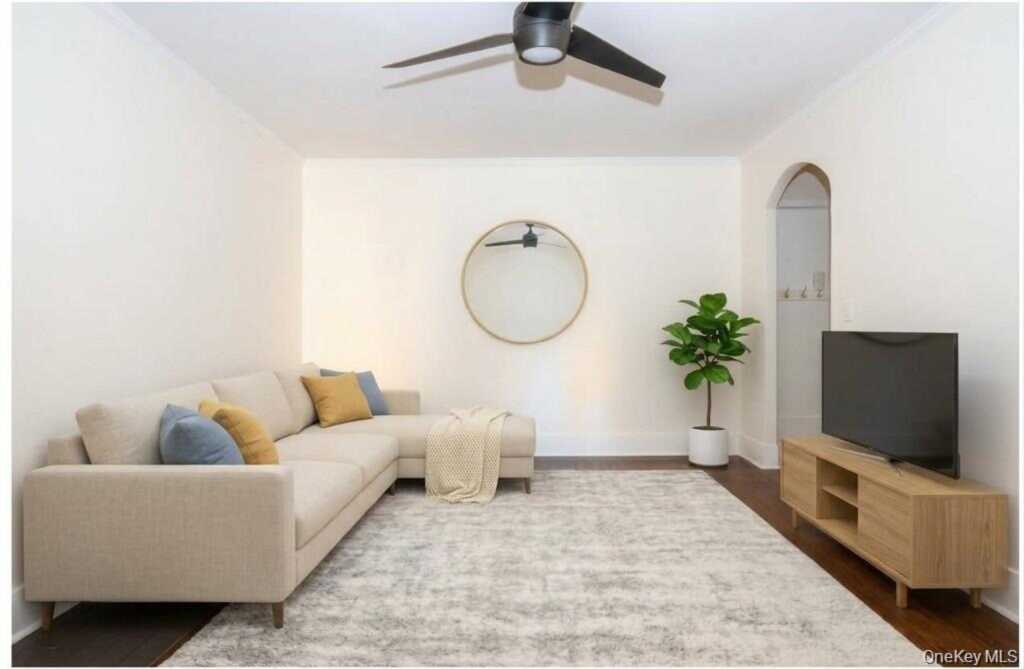 30 Windsor Terrace, Unit #3E, White Plains, NY 10604 - Photo 6 of 9