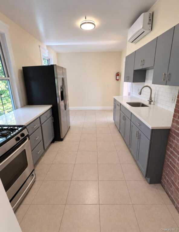 56 Dewey Avenue, Unit #2, New Rochelle, NY 10801 - Photo 3 of 24
