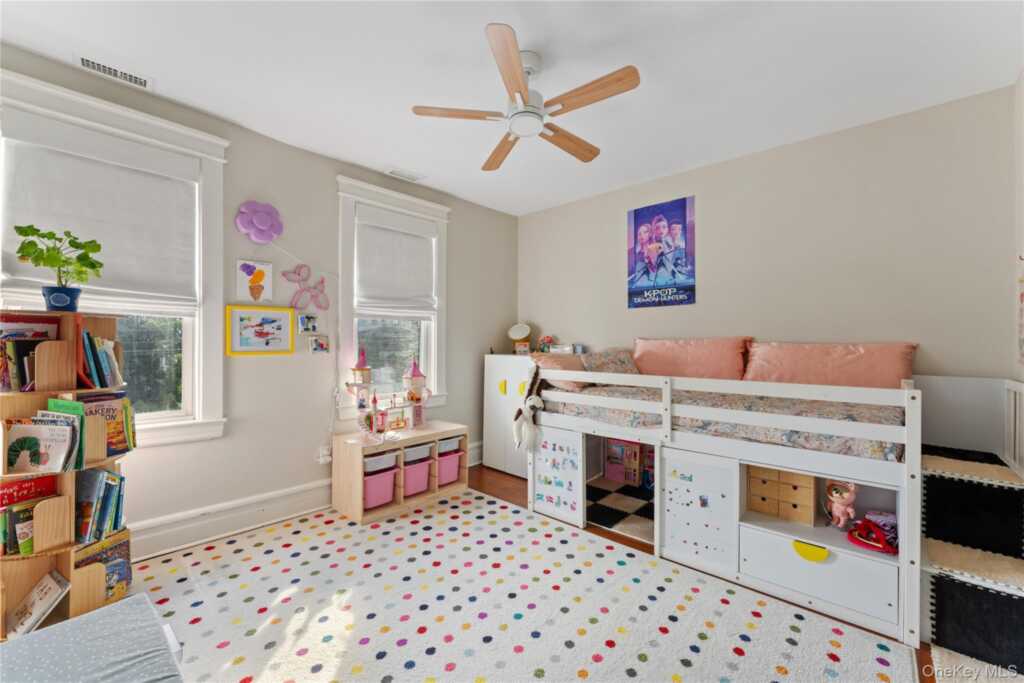 115 Coligni Avenue, New Rochelle, NY 10801 - Photo 20 of 36