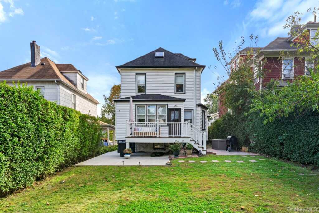 115 Coligni Avenue, New Rochelle, NY 10801 - Photo 36 of 36