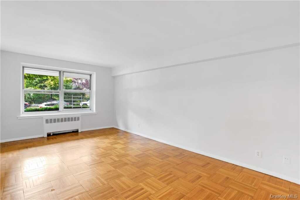 730 Pelham Road, Unit #1A, New Rochelle, NY 10805 - Photo 6 of 20
