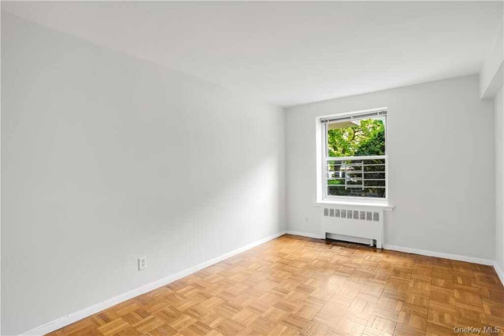 730 Pelham Road, Unit #1A, New Rochelle, NY 10805 - Photo 7 of 20