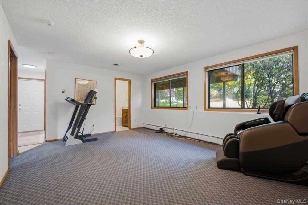 28 Peach Street, Nanuet, NY 10954 - Photo 24 of 38