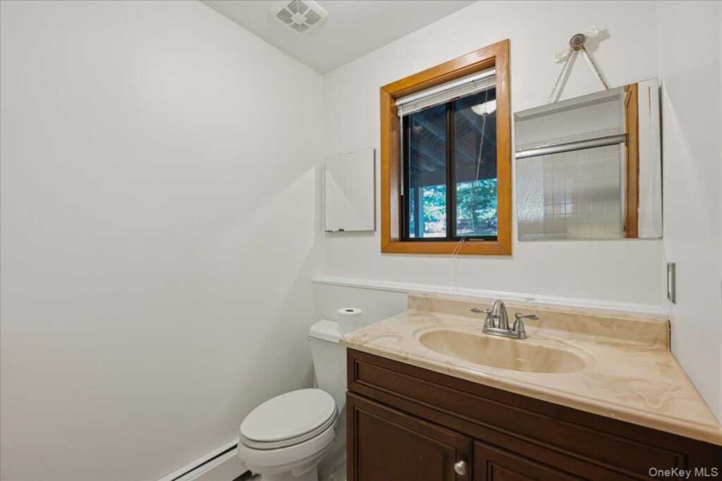 28 Peach Street, Nanuet, NY 10954 - Photo 27 of 38