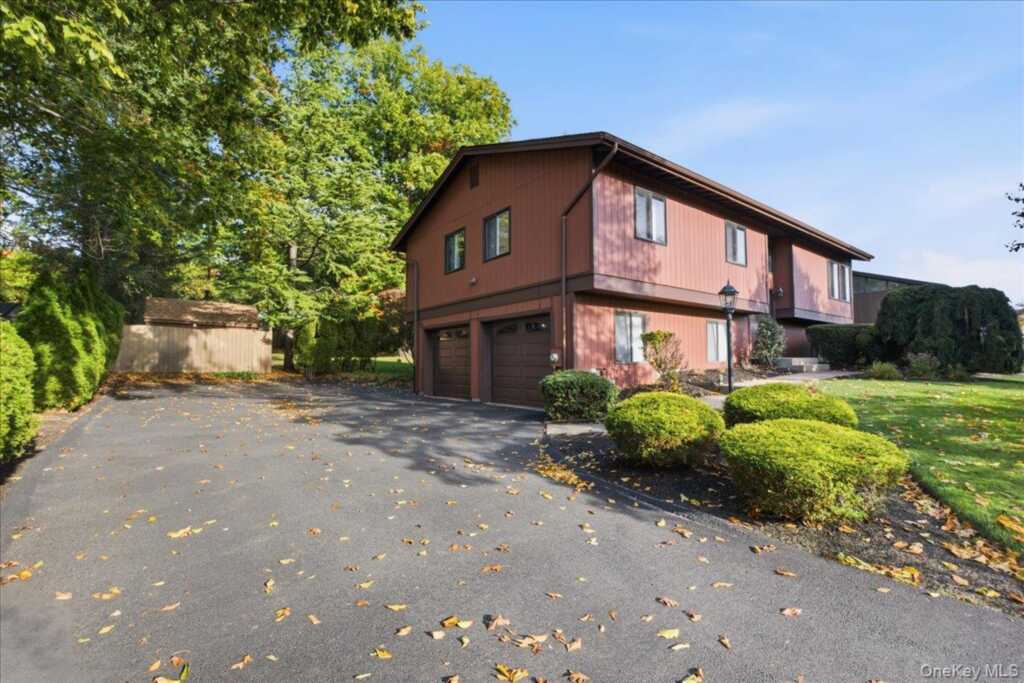28 Peach Street, Nanuet, NY 10954 - Photo 34 of 38