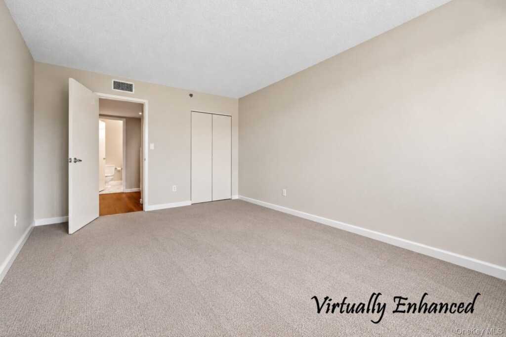 25 Rockledge Avenue, Unit #1111, White Plains, NY 10601 - Photo 15 of 26