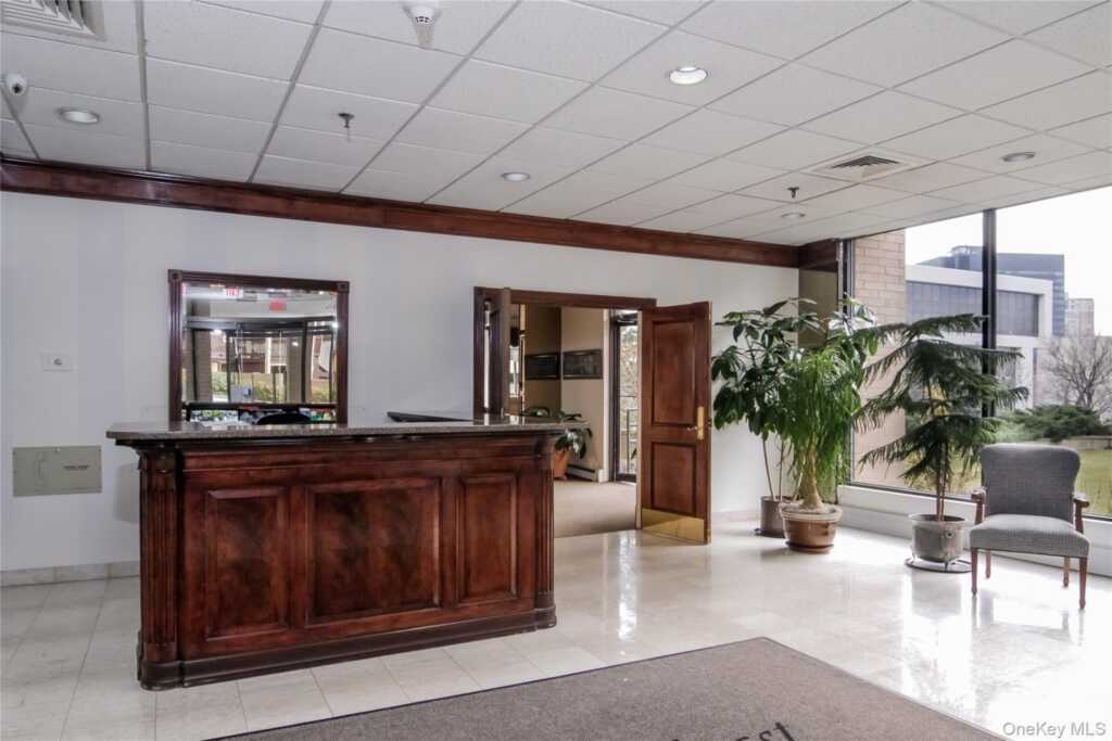 25 Rockledge Avenue, Unit #1111, White Plains, NY 10601 - Photo 19 of 26