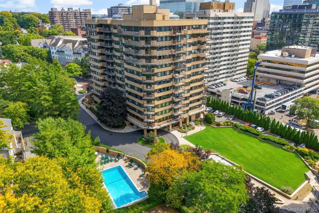 25 Rockledge Avenue, Unit #1111, White Plains, NY 10601 - Photo 24 of 26