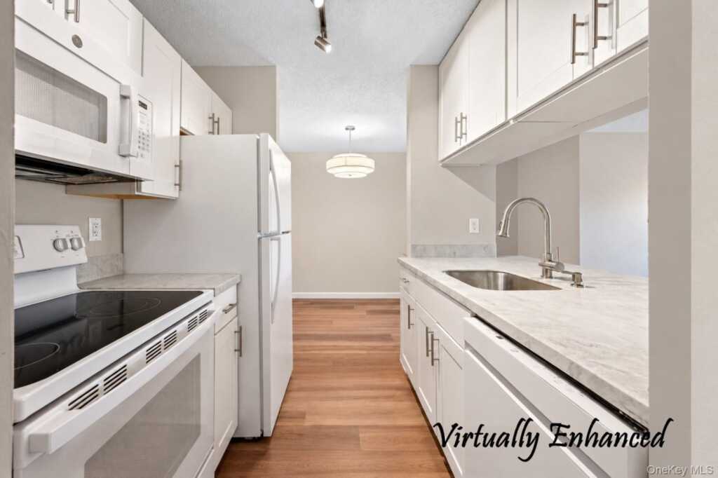 25 Rockledge Avenue, Unit #1111, White Plains, NY 10601 - Photo 5 of 26