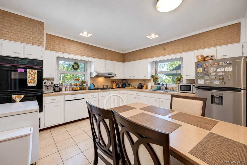 167 Coligni Avenue, New Rochelle, NY 10801 - Photo 23 of 33