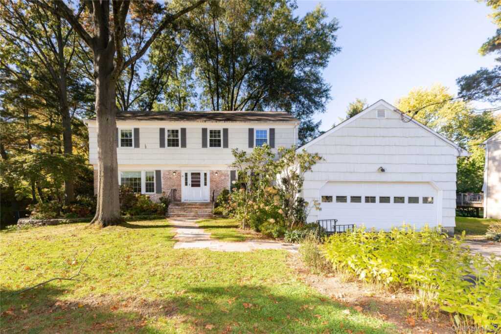 19 Boxwood Place, Rye, NY 10573
