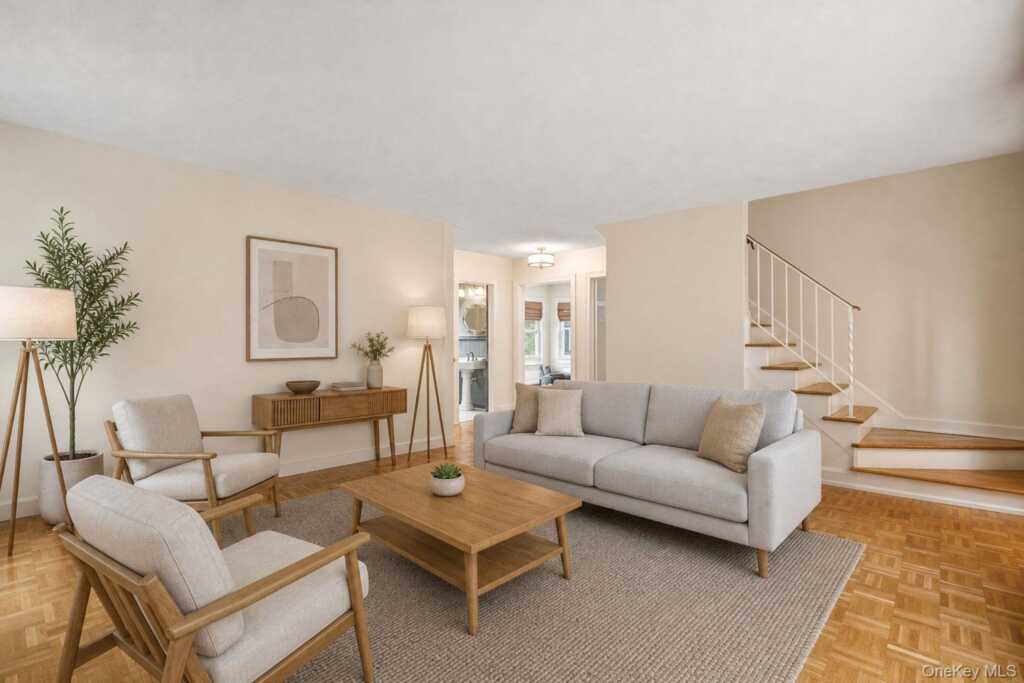 74 Tamarack Road, Rye, NY 10573 - Photo 4 of 25