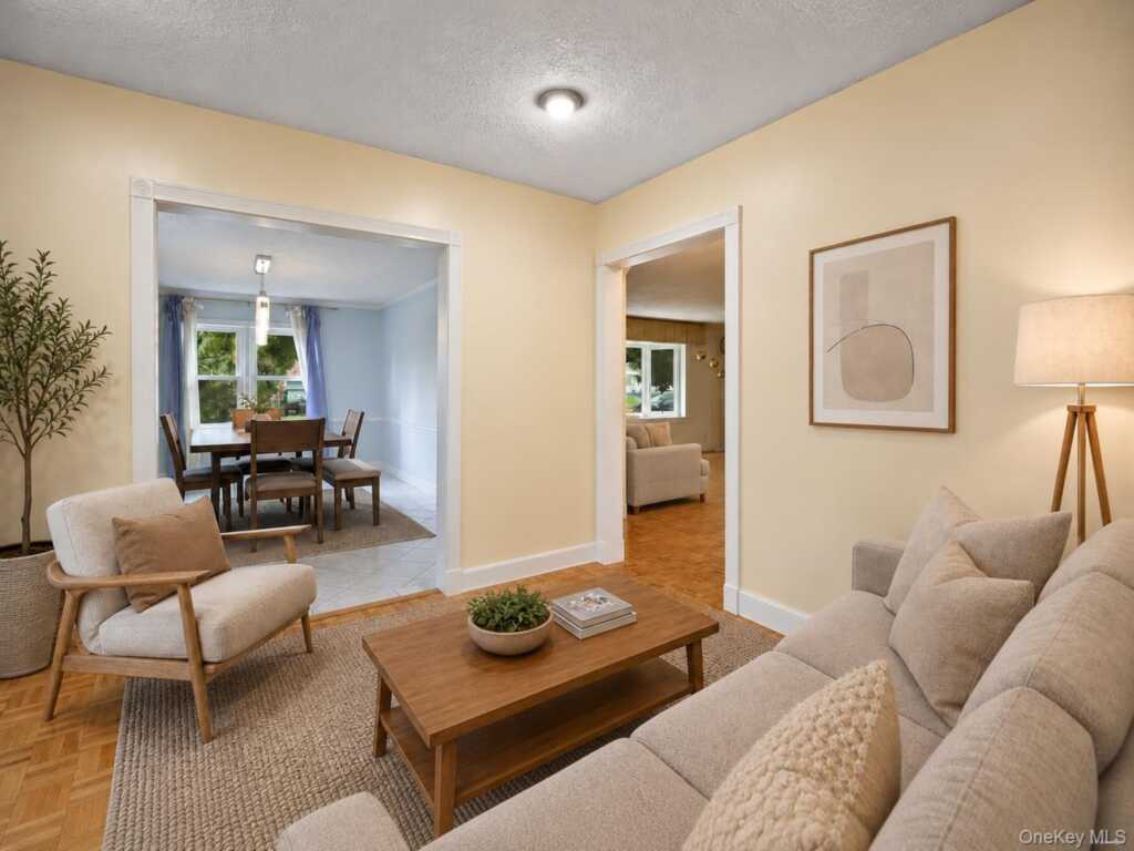 74 Tamarack Road, Rye, NY 10573 - Photo 5 of 25